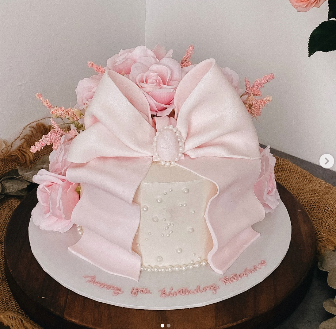 Ribbon Floral